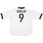 Inter Zeitlose Geschichte 2025/26 - immagine 2