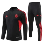 Bayern München Jacke + Trainingshose Set 2022/23